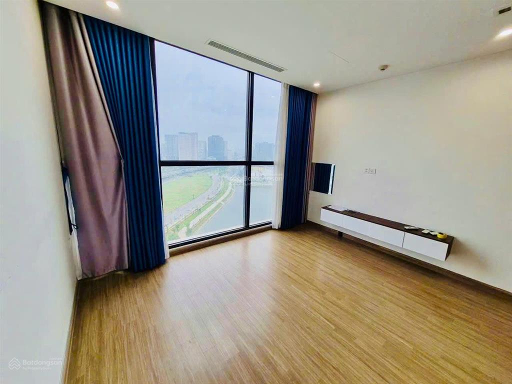 View hồ,nhà vuông vắn! đi xem là ưng chốt,click xem ngay! 3pn+1 vin skylake 110m chỉ 18,x tỷ sẵn sổ