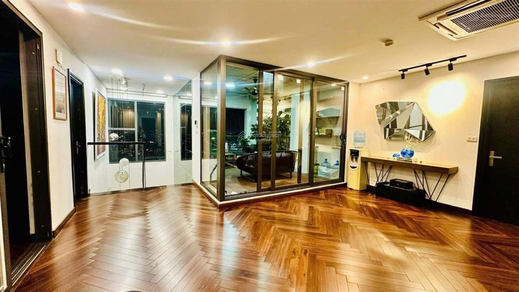 Pháp lý chuẩnccmg|(penthouse) duplex 380m2biệt thự trên không5pnvườn riêngsẵn sổ42 tỷ