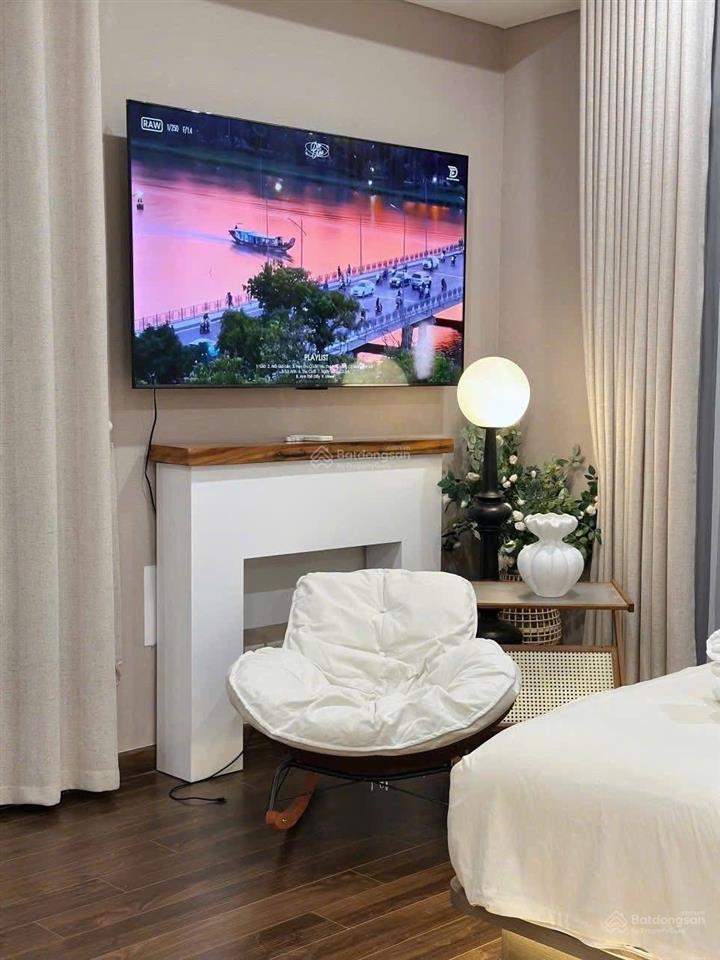 Pháp lý chuẩnccmg| 11,8 tỷ 3pn dcapitale 86,6m/95m2view hồban công đntầng caosẵn sổ