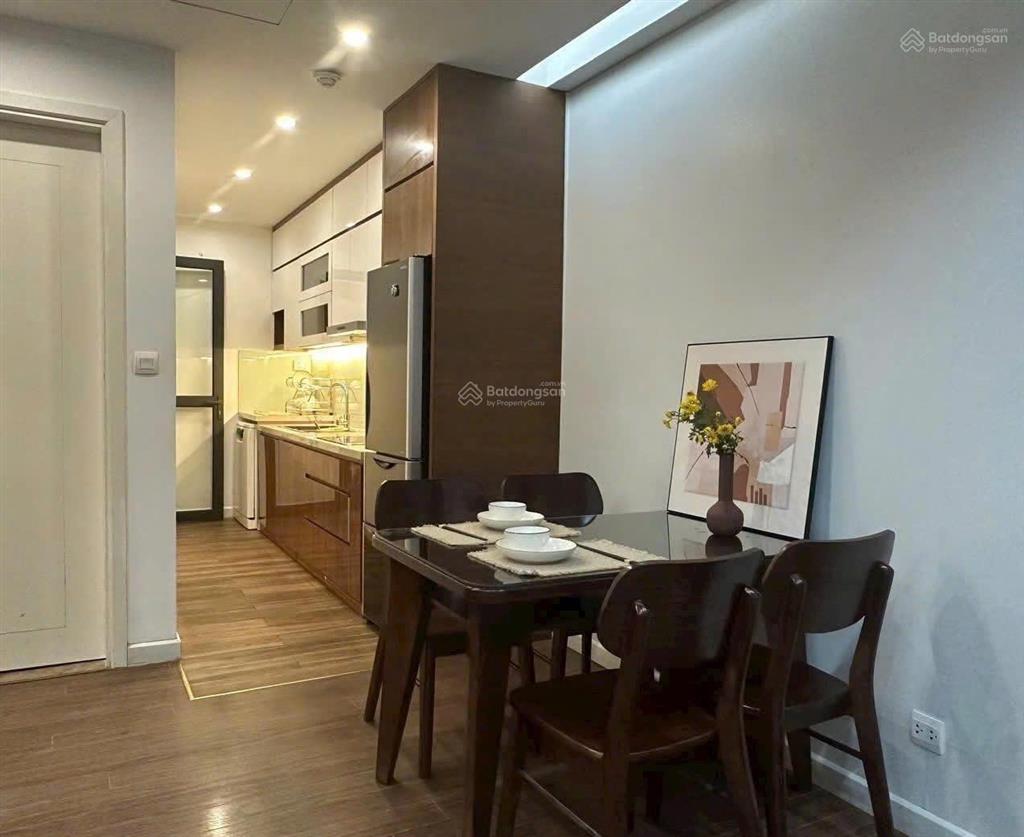 Pháp lý chuẩn  ccmg| 2pn view hồ 8,4 tỷ  dt 63/70m2 hướng đn tầng trung, sẵn sổ bán ngay!