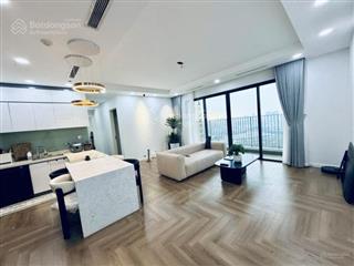 Hiếm!căn góc nhìn chếch hồ điều hòant đẹp3n103/109,3mview thoáng ko chắnp.khách kính rộng14tỷ