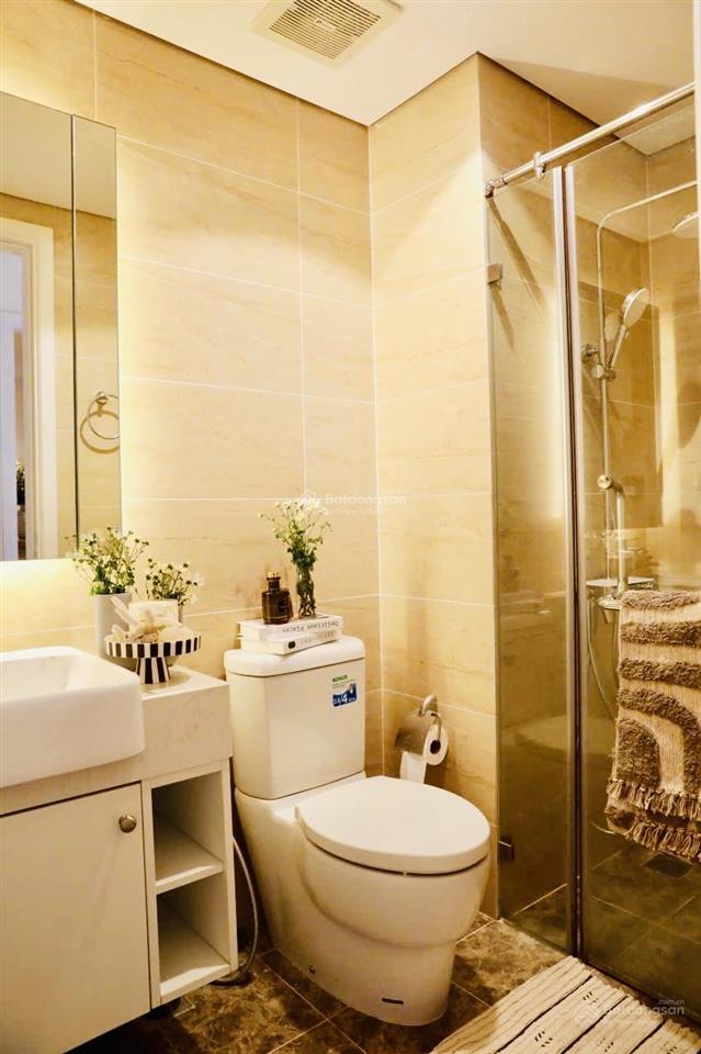 Pháp lýchứng chỉ môi giới| 12,75 tỷ 3pn nt đẹp 95m2 view thẳng hồban công đn, sẵn sổ, có slot oto