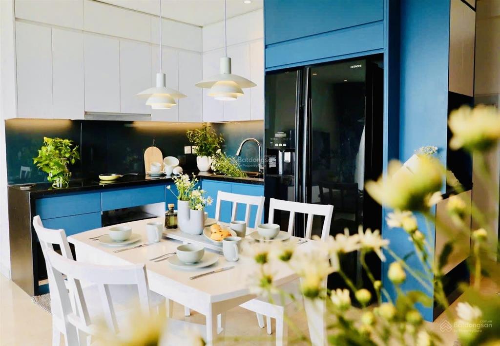Pháp lýchứng chỉ môi giới| 12,75 tỷ 3pn nt đẹp 95m2 view thẳng hồban công đn, sẵn sổ, có slot oto