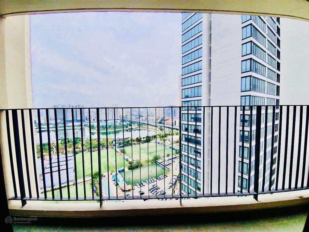 Pháp lýchứng chỉ môi giới| 12,75 tỷ 3pn nt đẹp 95m2 view thẳng hồban công đn, sẵn sổ, có slot oto