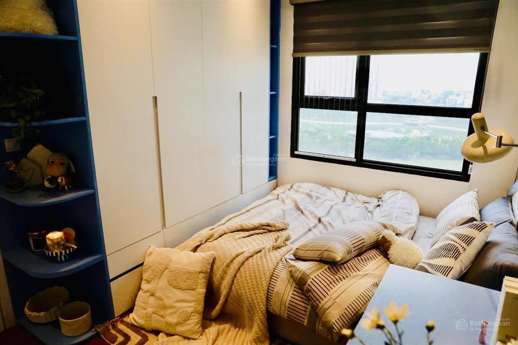 Pháp lýchứng chỉ môi giới| 12,75 tỷ 3pn nt đẹp 95m2 view thẳng hồban công đn, sẵn sổ, có slot oto