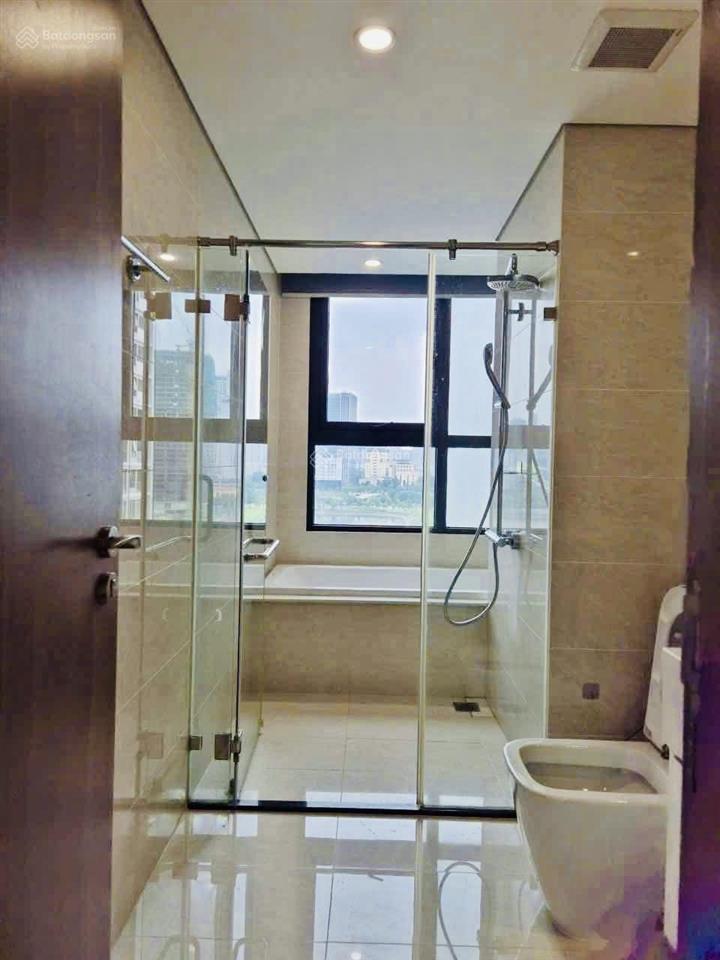 Pháp lý chuẩnccmg| 18,5 tỷ cực hiếm 4pn+1 vinhomes skylakecăn gócview hồ điều hòasẵn sổ