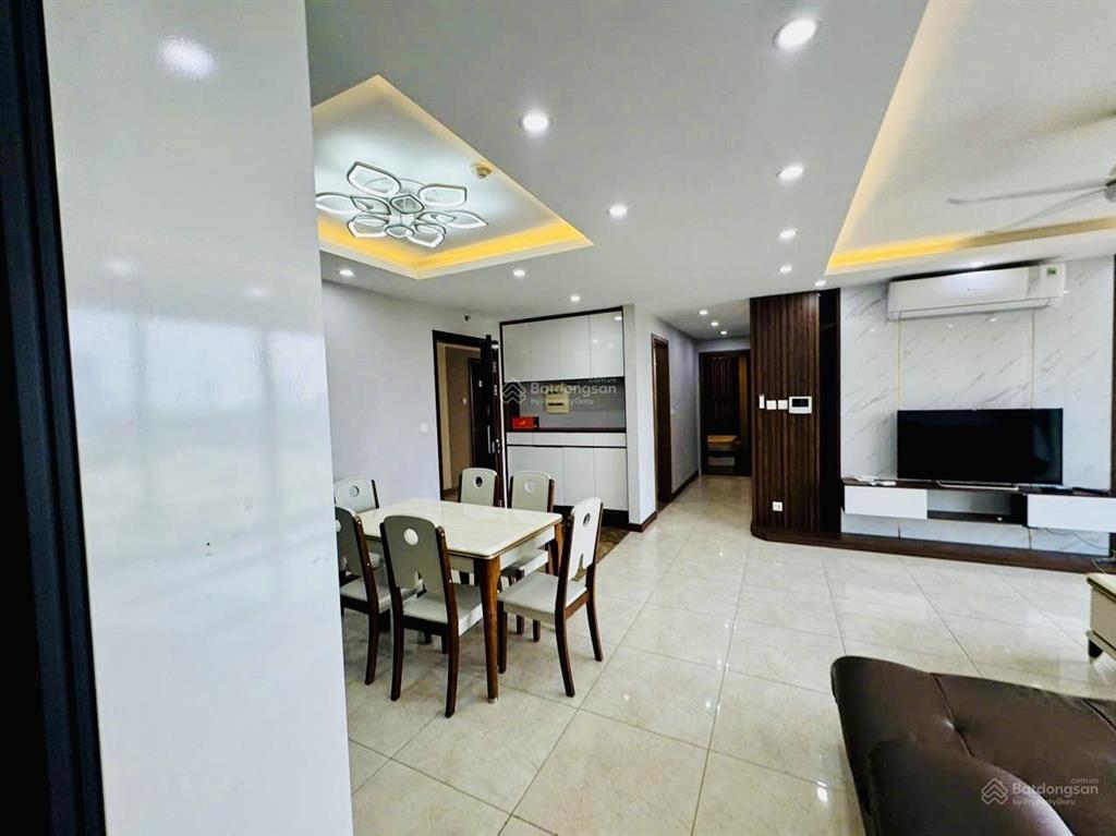 Pháp lý chuẩnccmg| 13,8 tỷ giá cực tốt3pn căn góc121m2hướng đnphòng khách rộngview keangnam !