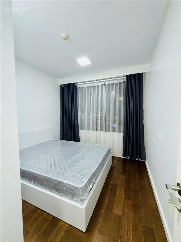 Pháp lý chuẩnccmg| vinhomes d'capitale 1,5pn50m2sẵn sổfull đồ đẹpview thoángbán ngay 4,5 tỷ