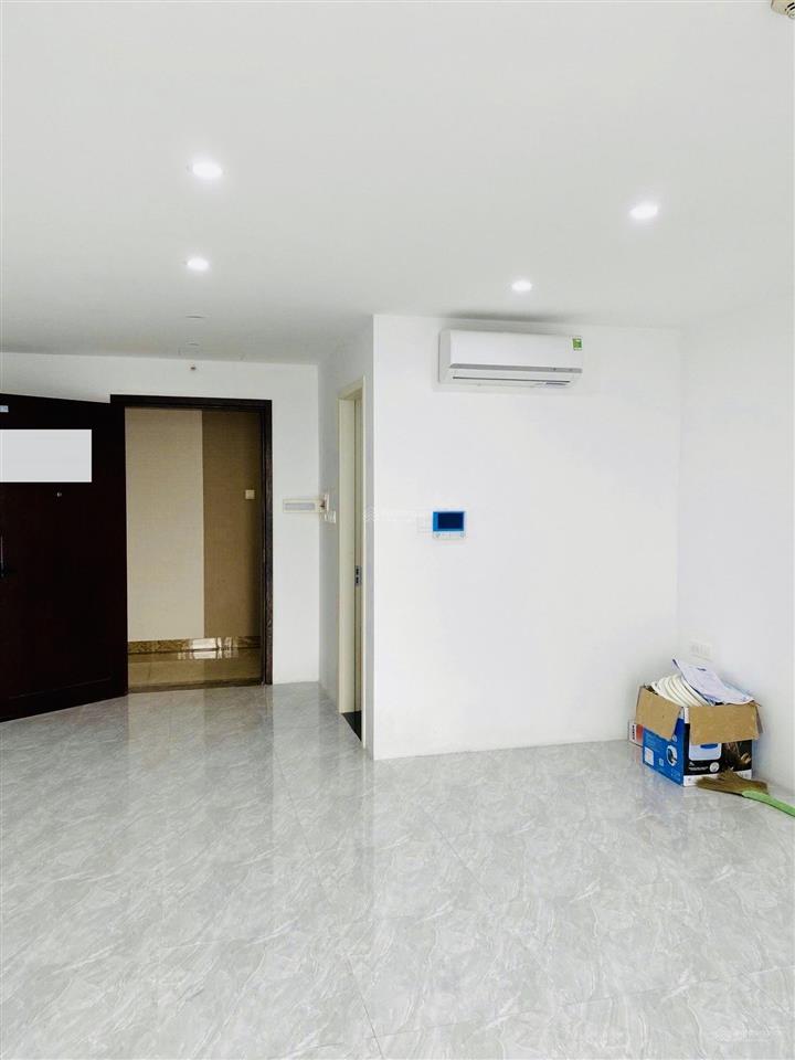 Pháp lý chuẩnccmg| 3,4 tỷ studio c2 vinhomes dcapitaleview hồbể bơiban công đnslot ô tôsẵn sổ