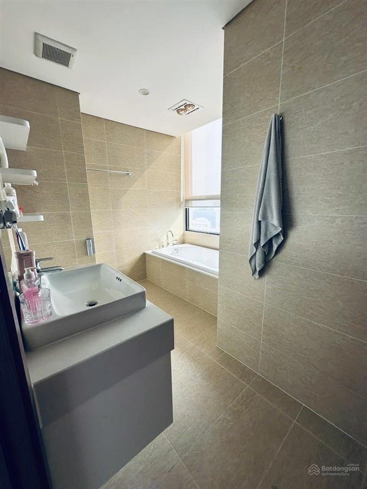 Pháp lý chuẩnccmg| hàng hiếmchỉ 10,6 tỷ căn gócvinhomes skylake3pn100,82m2 view thoángsẵn sổ