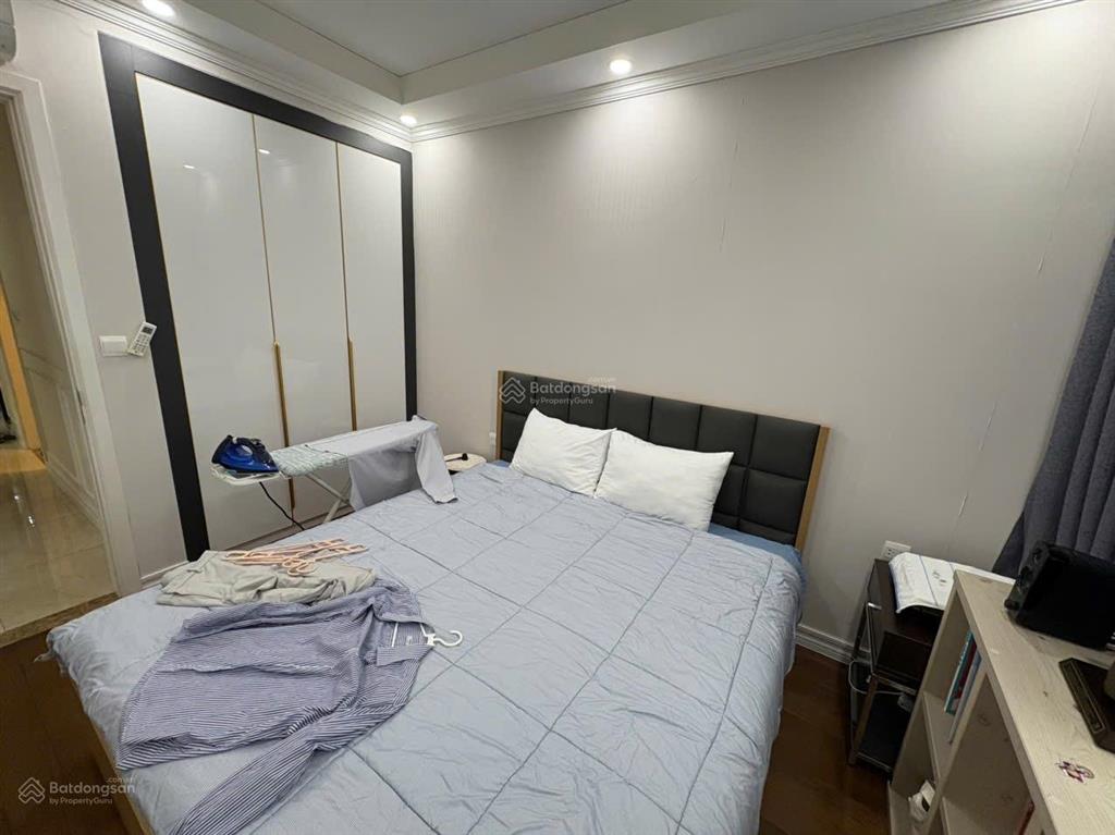 Pháp lý chuẩnccmg| 14,5tỷcực hiếm view hồ, 3pn căn gócvinhomes dcapitaleban công đn106,3/121m²