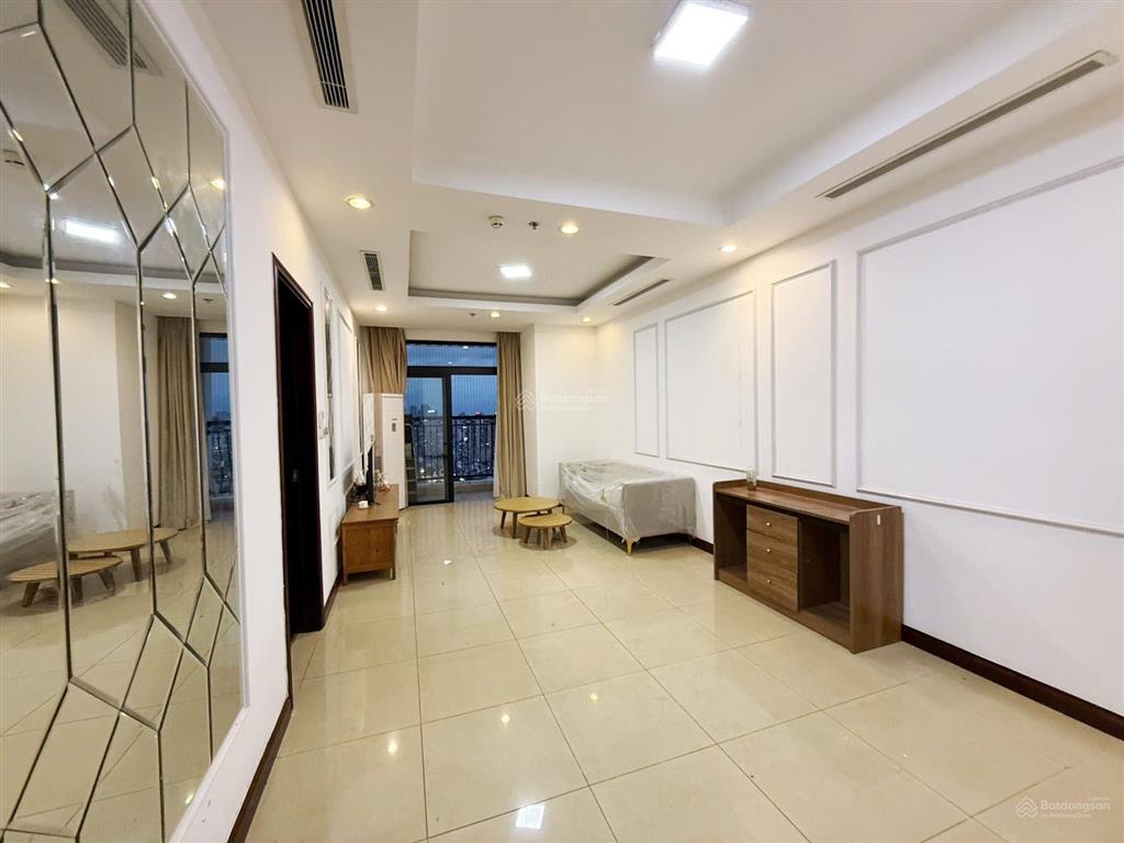 Pháp lý chuẩnccmg| cho thuê căn hộ 2pn royal city 88,3m2sẵn nội thất, 15/10 nhận nhà vào ở được