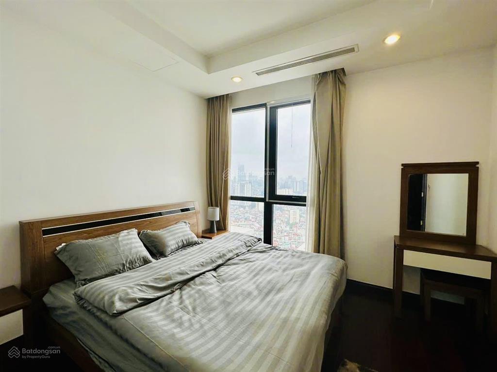 Pháp lý chuẩnccmg| cho thuê căn hộ 2pn royal city 88,3m2sẵn nội thất, 15/10 nhận nhà vào ở được