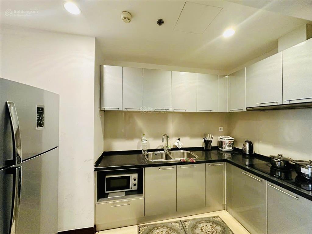 Pháp lý chuẩnccmg| cho thuê căn hộ 2pn royal city 88,3m2sẵn nội thất, 15/10 nhận nhà vào ở được