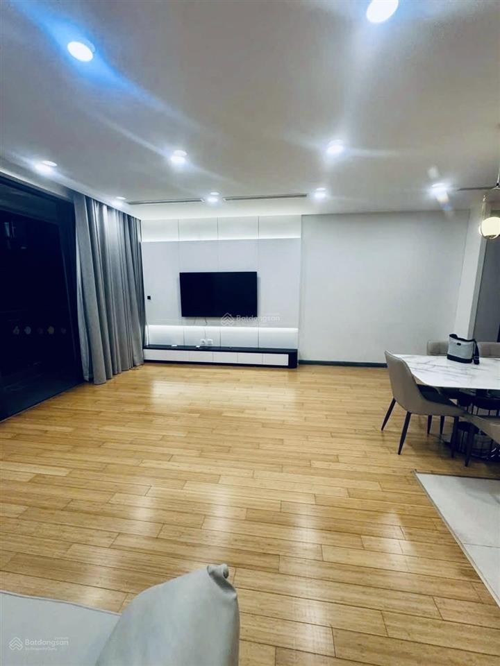 Pháp lý chuẩnccmg| chuẩn giá 9,53 tỷ the zei plaza 104,1m23pnhướng đb view nội khu/phố mỹ đình