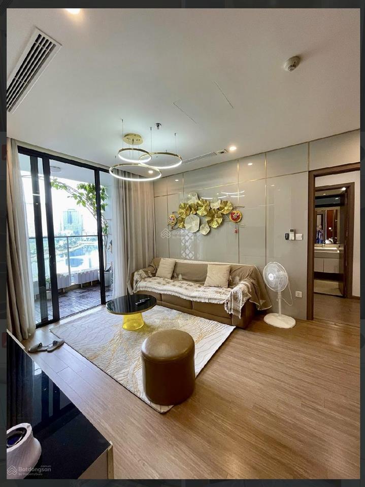 Pháp lý chuẩnccmg| 12,9 tỷ bán ngay 3pn vin skylake hướng đn view cvien và hồ điều hòa cầu giấy