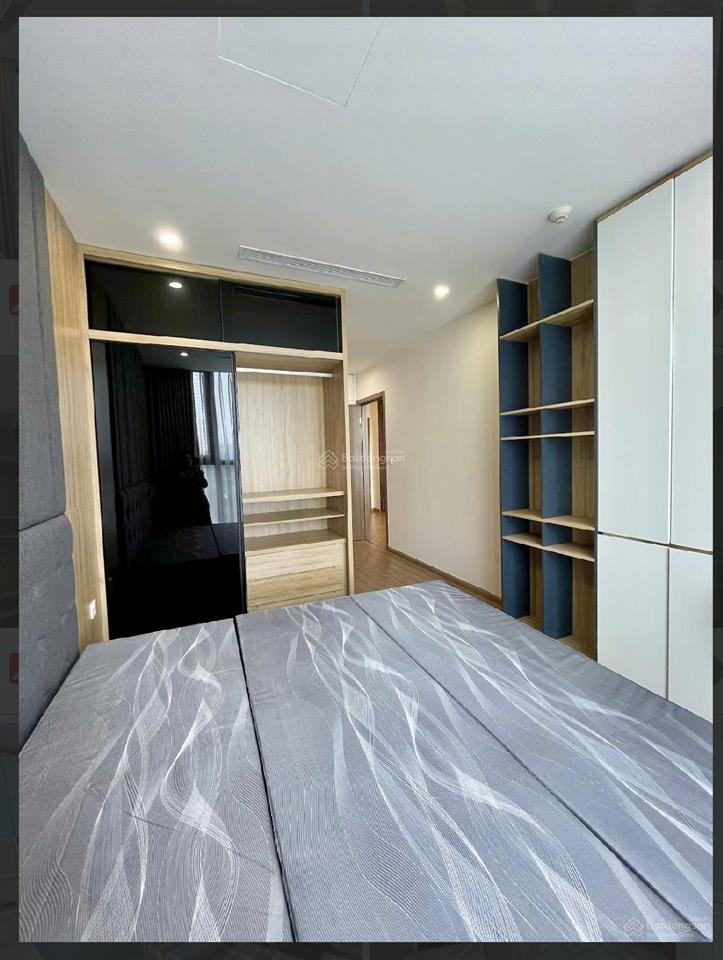 Pháp lý chuẩnccmg| 12,9 tỷ bán ngay 3pn vin skylake hướng đn view cvien và hồ điều hòa cầu giấy
