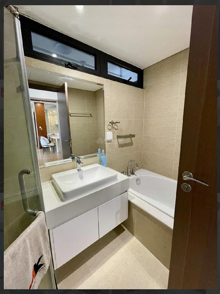 Pháp lý chuẩnccmg| 12,9 tỷ bán ngay 3pn vin skylake hướng đn view cvien và hồ điều hòa cầu giấy