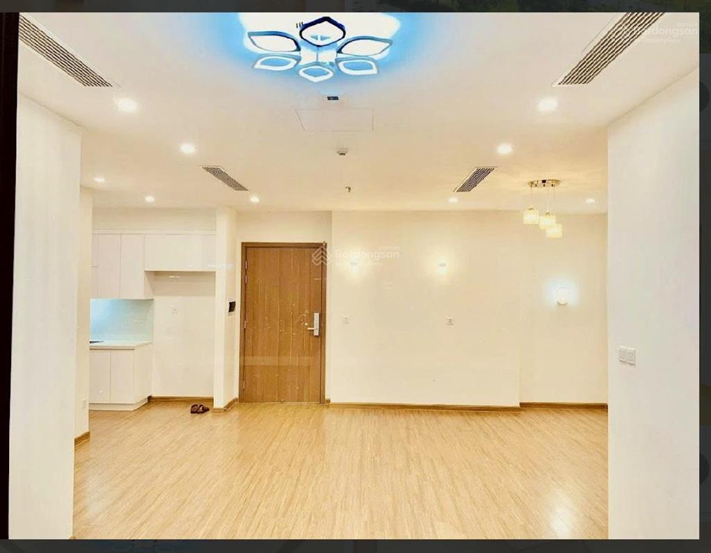 Pháp lý chuẩnccmg| 12,9 tỷ bán ngay 3pn vin skylake hướng đn view cvien và hồ điều hòa cầu giấy