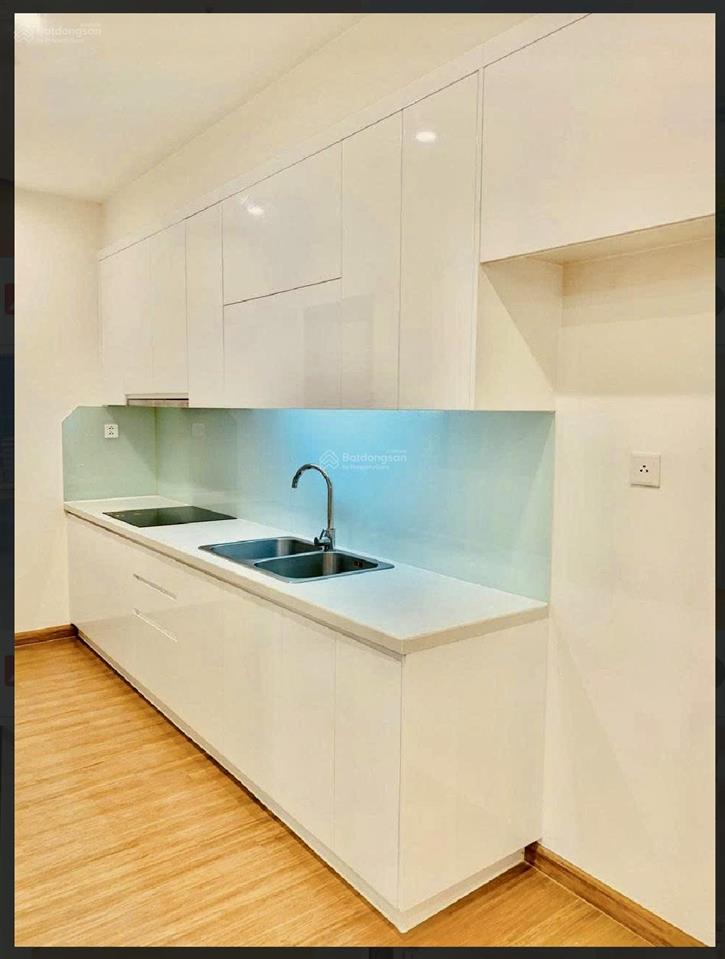Pháp lý chuẩnccmg| 12,9 tỷ bán ngay 3pn vin skylake hướng đn view cvien và hồ điều hòa cầu giấy