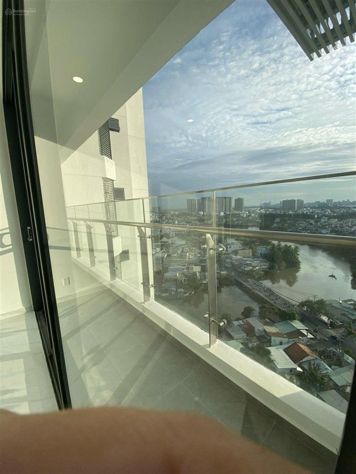 Cho thuê cc d'lusso, nguyễn thị định, 15 triệu, 73m2, 2pn, 2wc, siêu hot