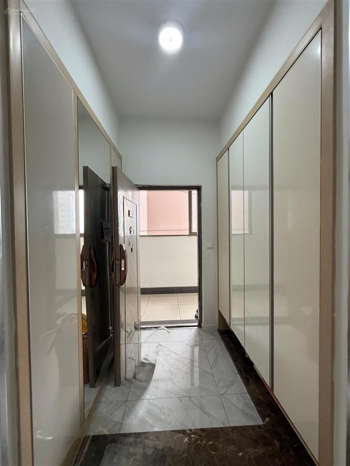 Cho thuê căn hộ dlusso, 3pn, 20 triệu vnd, 107m2, giá ưu đãi, view đẹp