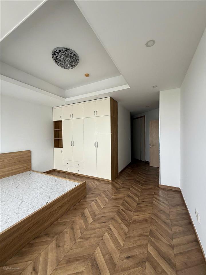 Cho thuê căn hộ dlusso, 3pn, 20 triệu vnd, 107m2, giá ưu đãi, view đẹp