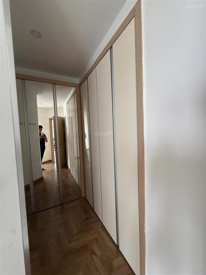 Cho thuê căn hộ dlusso, 3pn, 20 triệu vnd, 107m2, giá ưu đãi, view đẹp