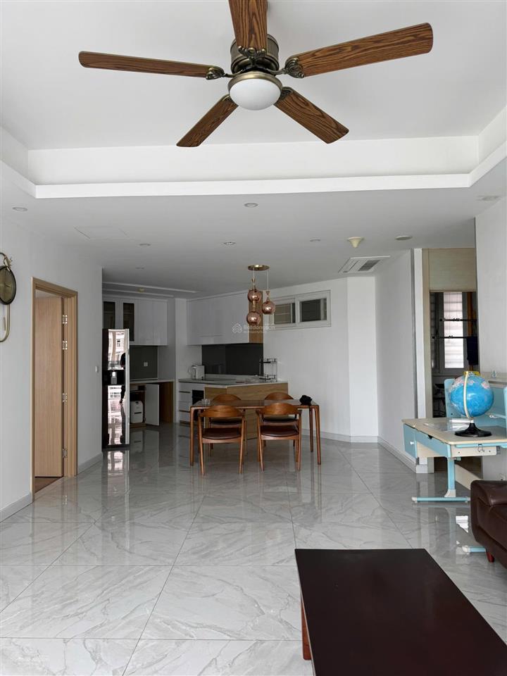 Cho thuê căn hộ dlusso, 3pn, 20 triệu vnd, 107m2, giá ưu đãi, view đẹp