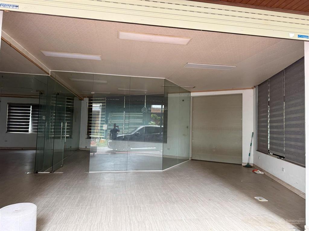 Cho thuê nhà khu đô thị văn khê. hoàn thiện. giá 30 triệu.  0912 333 ***