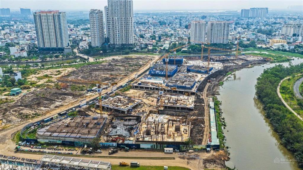 Rổ hàng cdt 2pn tháp 9, phase 1 + tháp 1011  thanh toán 6,8% ký hdmb, ân hạn gốc lãi 30 tháng