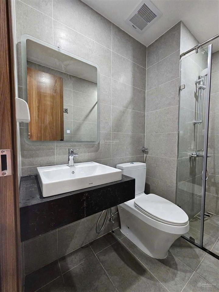 Giá full 102% 2,850 tỷ  dọn vào ở ngay căn 2pn 2wc 74m2 a&t sky garden