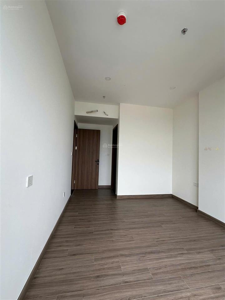 Giá full 102% 2,850 tỷ  dọn vào ở ngay căn 2pn 2wc 74m2 a&t sky garden