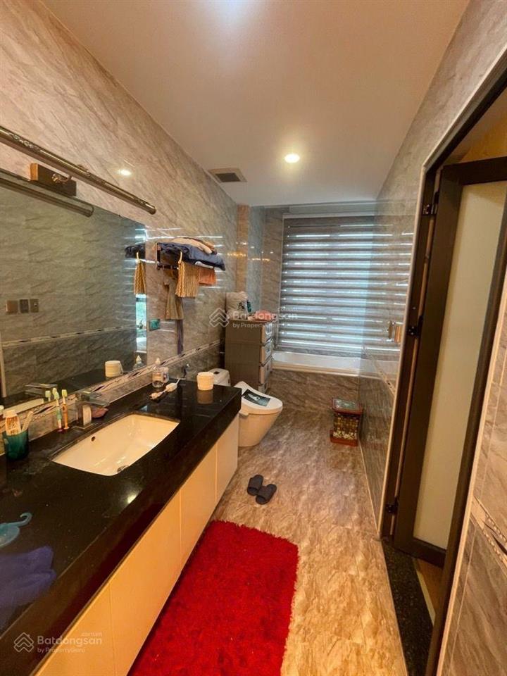 Chính chủ cần bán gấp nhà khu đt đại kim diện tích 55.5m2 6 tầng thang máy...