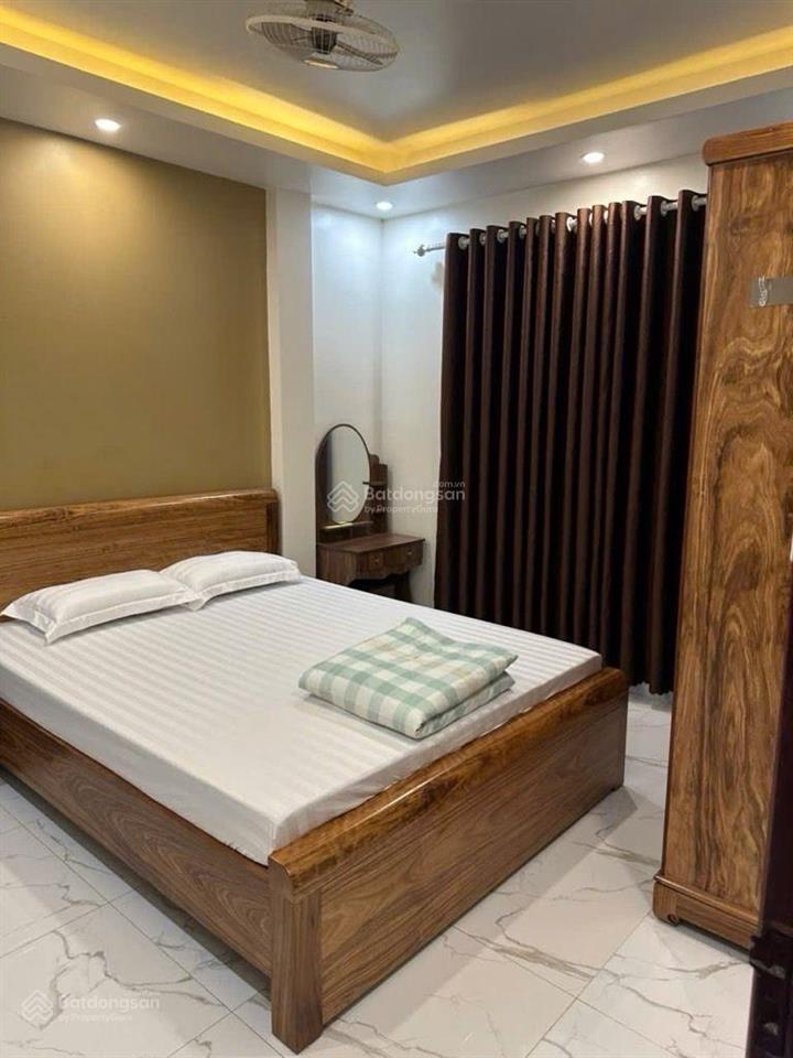 Bán nhà phố đại la diện tích 50m2 6 tầng thang máy gần phố .tổng 9 phòng khép kín doanh thu tốt.