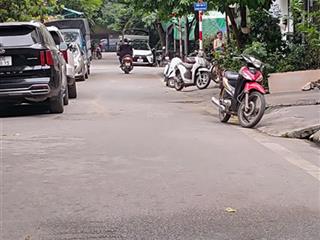 Người quen gửi bán mảnh đất phố yên duyên diện tích 38.5m2 đất. vị trí đẹp gần trường học, vài bước