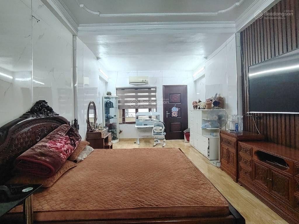 Bán siêu phẩm hiếm mặt phố lớn kinh doanh đỉnh 2 thoáng vỉa hè rộng. vị trí vàng.