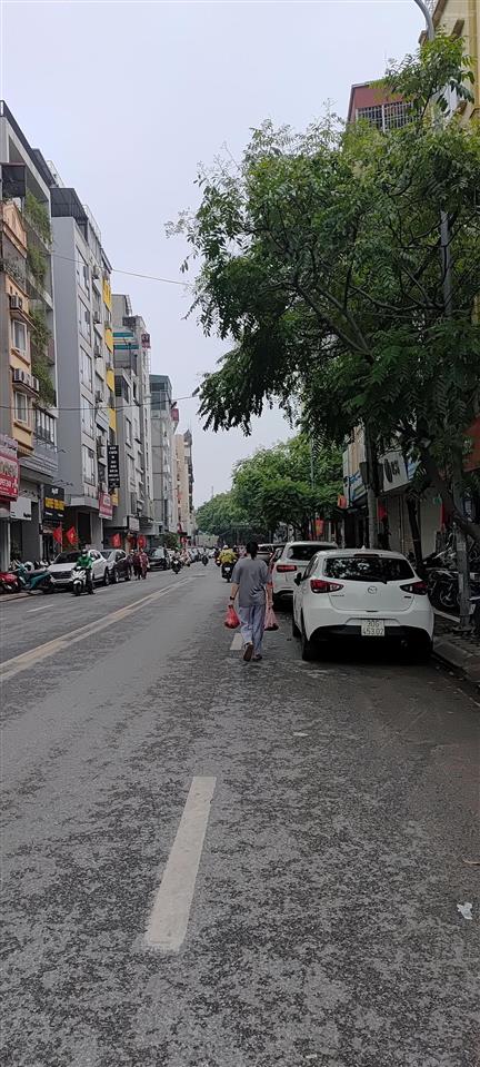 Bán siêu phẩm hiếm mặt phố lớn kinh doanh đỉnh 2 thoáng vỉa hè rộng. vị trí vàng.