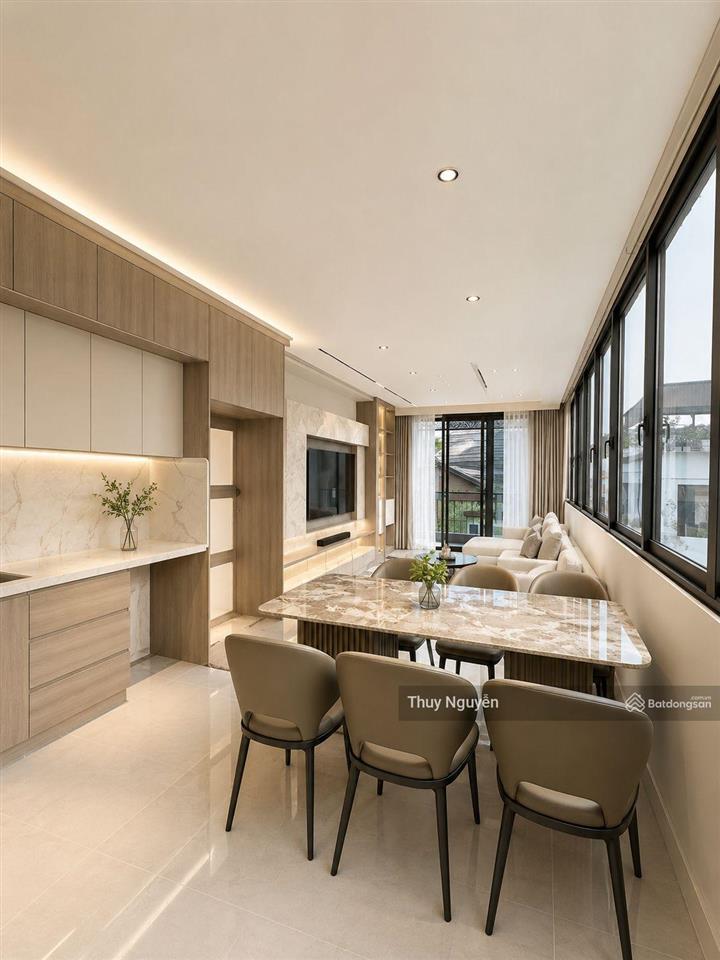 Bán nhà phố yên duyên diên tích 55m2 xây 5 tầng thang máy mới tinh. nhà đẹp 6 phòng ngủ ngõ thông.