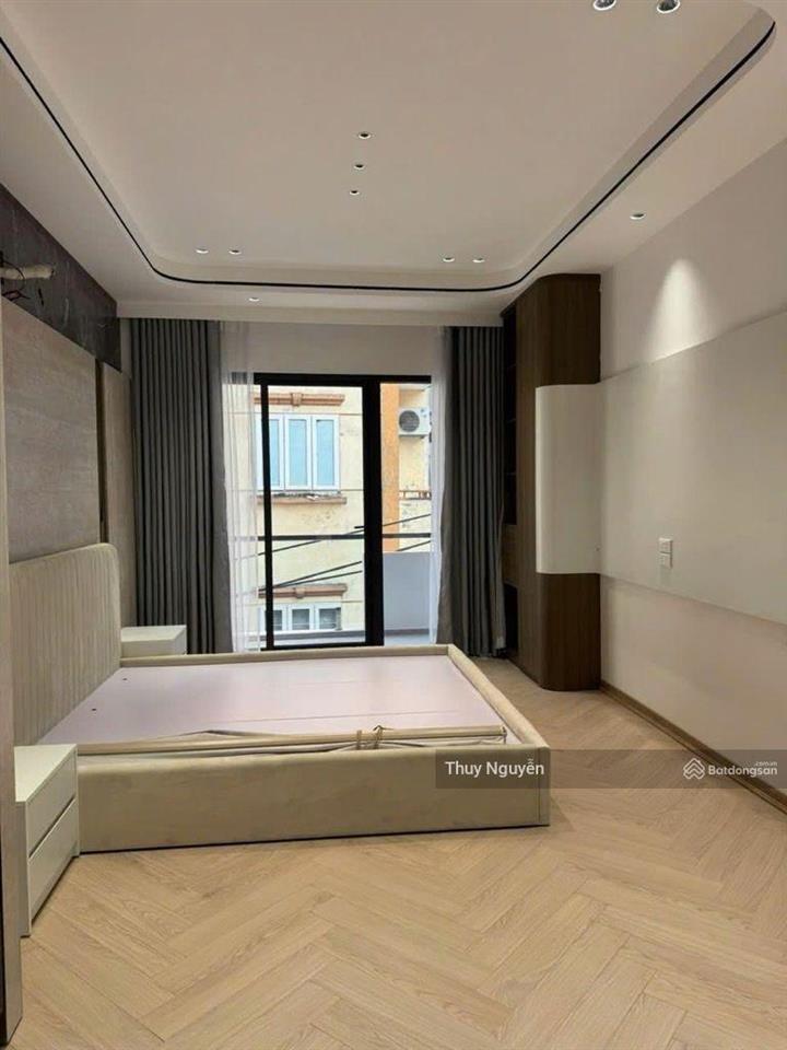 Nhà đẹp gần gamuda 6 tầng thang máy trước nhà thoáng chỉ hơn 8 tỷ. vị trí đẹp, hạ tầng