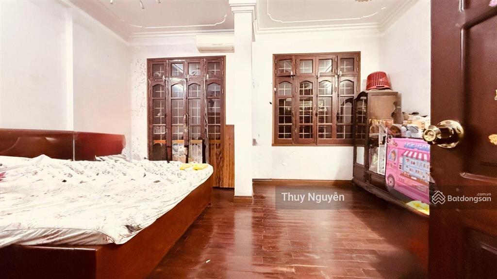 Bán nhà phố lò đúc ô tô đỗ cửa mt 6m 2 thoáng hiếm nhà bán. ngõ đẹp trải nhựa ô tô