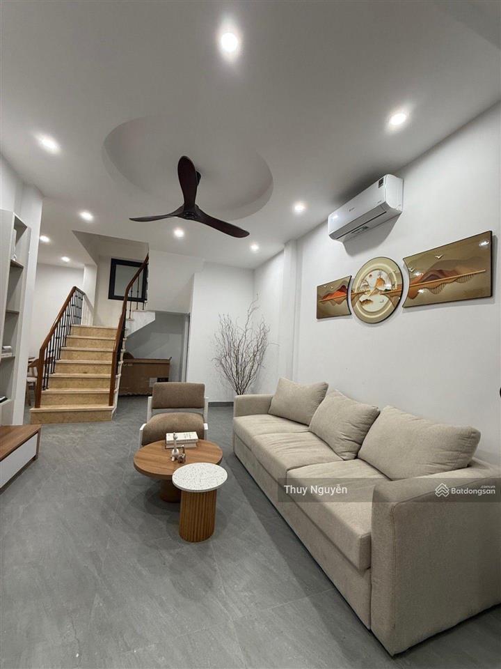 Bán nhà đẹp 55m2 4 ngủ full nội thất 2 mặt thoáng gần phố cổ .chỉ hơn 10 tỷ .094913 56
