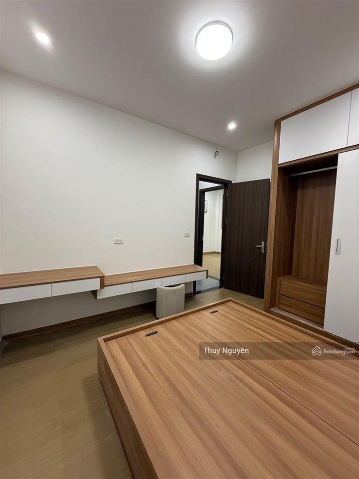 Bán nhà đẹp 55m2 4 ngủ full nội thất 2 mặt thoáng gần phố cổ .chỉ hơn 10 tỷ .094913 56