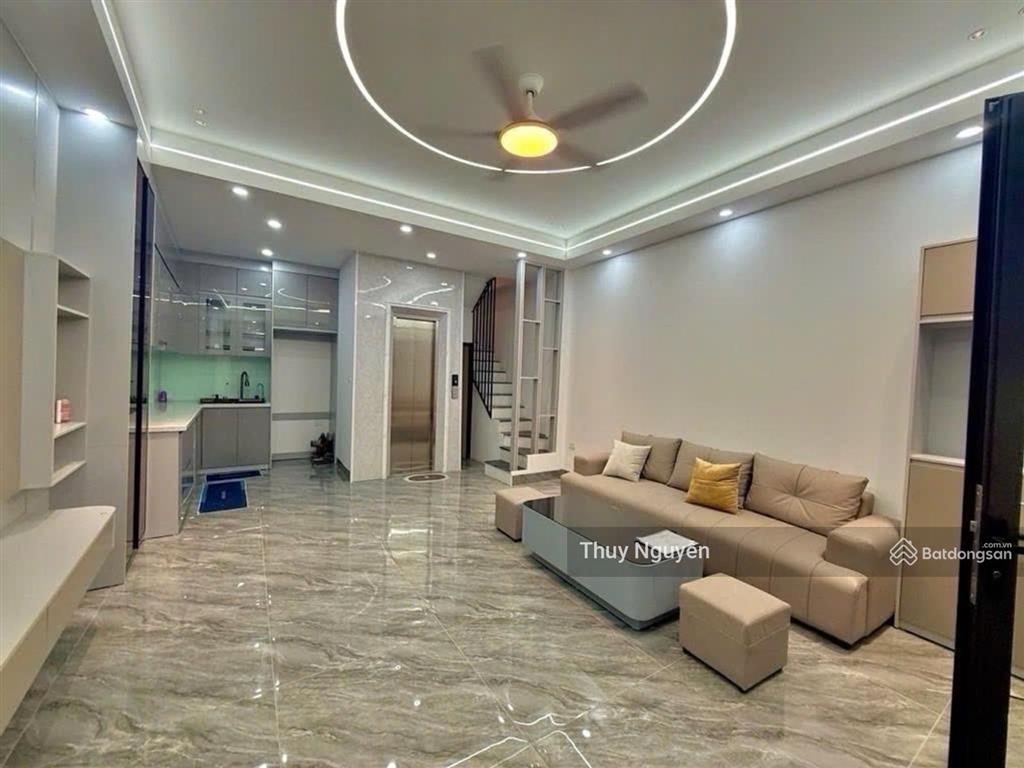 Mua nhà không chỉ để ở, mà là chọn nơi bình yên trở về mỗi ngày. căn nhà thoáng sáng, thang máy