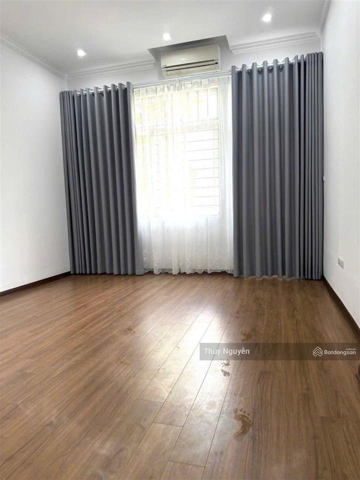 Bán nhà phân lô gần phố thang máy 6pn khép kín hơn 12 tỷ nhà mới kính koong.