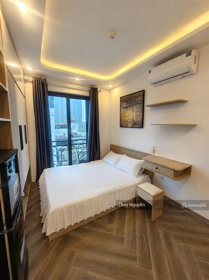 Người quen gửi bán nhà gần gamuda diện tích 70m2 xây 5 tầng thang máy. trước nhà ô tô tránh kinh do