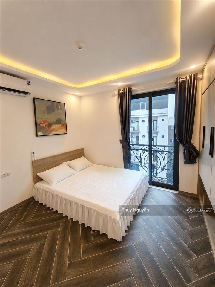 Người quen gửi bán nhà gần gamuda diện tích 70m2 xây 5 tầng thang máy. trước nhà ô tô tránh kinh do