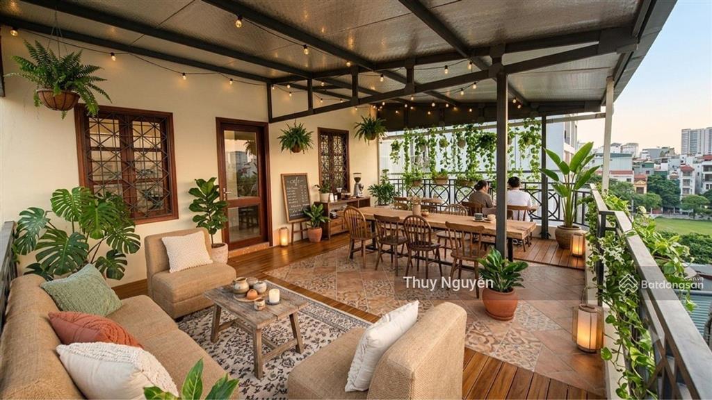 Bất động sản trung tâm hai bà trưng, lô góc 2 mặt thoáng rất hợp kinh doanh. giá tốt 0949 135 ***.