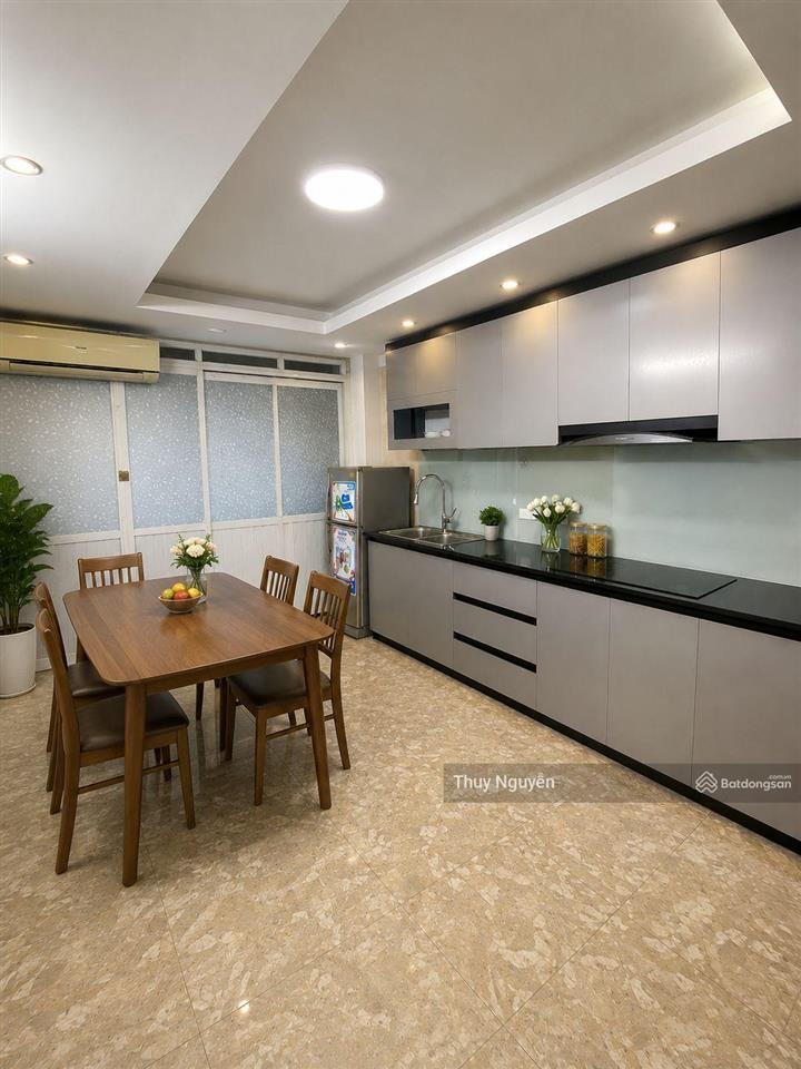 Trung tâm hoàng mai ô tô vào nhà ngõ thông kinh doanh dòng tiền 35tr/tháng 50m 5