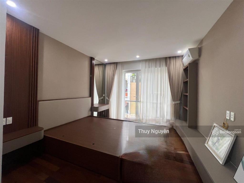 Bán nhà gần gamuda diện tích 55m2 xây 5 tầng thang máy xịn đẹp ở luôn giá tốt 0949 135 ***.